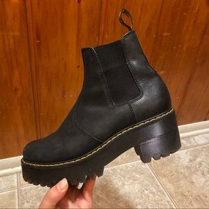 Dr martens black Rometty platform Chelsea boots